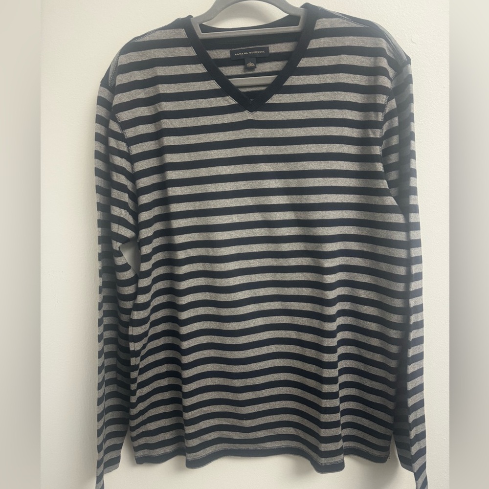 Banana Republic Men's V-Neck Sweater - Navy and Gray Stripes